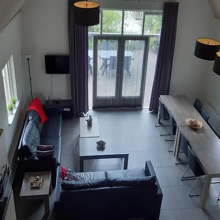 Kempen Comfort With Sauna & Tub, Cleaning Included